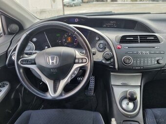 Honda Civic 2.2i-CDTi - 16