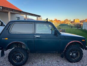 Lada Niva 1.7 - 16