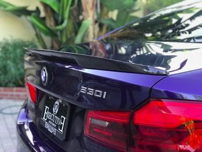 Lipo spoiler kridlo na kufor pre BMW G30 G31 E60 E90 F82 - 16