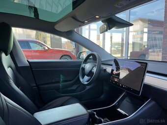 Tesla Model 3 Standard Range Plus 60 kWh RWD - 16