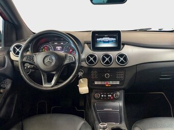 Mercedes-Benz B 200d 4MATIC - 16