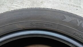 YOKOHAMA BluEarth 225/55 R18 - 16