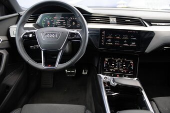 Audi Q8 e-tron Sportback 55 S line quattro - 16