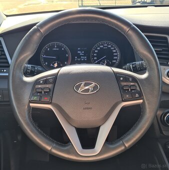 HYUNDAI TUCSON 1.7 CRDI FAMILY - 16