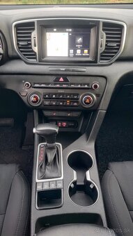 KIA Sportage 1.7 CRDi AUTOMAT, Slovenská - 16