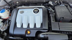 VOLKSWAGEN PASSAT  B6 1.9 TDI 77KW COMFORTLINE - 16