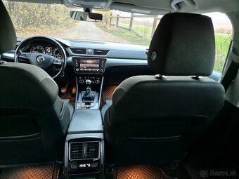 Škoda Superb III Android auto / Carplay - 16