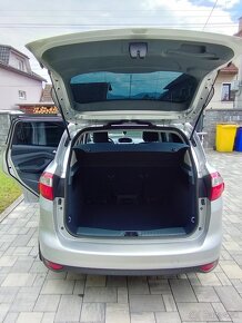 Ford C-MAX 1.6 DURATEC Ti-VTC benzín 77kw - 16