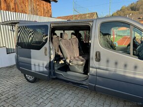 RENAULT TRAFIC 2.0dci 84 kW RV 11/2014 Black edition - 16