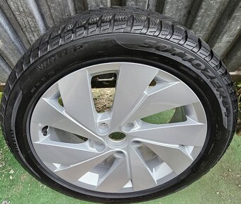 Orig.zimná sada VW - 5x112 R17 + Pirelli 205/50 r17 - 16