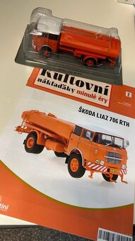 Model Karosa B 732 Červená 1:43 + bonus Škoda Liaz 706 RTH - 16