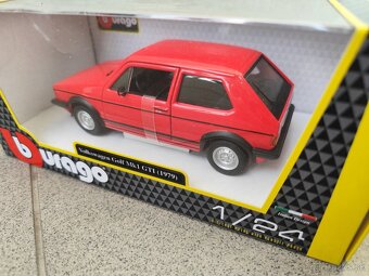 KOVOVÝ MODEL 1:24 ( OTVÁRATEĽNÉ DVERE ) - VW GOLF MK1 GTI - 16