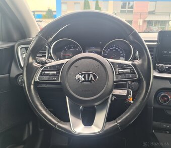 KIA CEED 1.6 CRDI VISION / MOŽNÝ ODPOČET DPH - 16