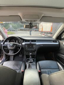 Škoda Superb 2.0 tdi 4x4 - 16