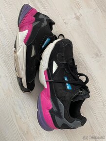 Adidas Falcon - 16