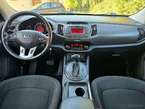 Kia Sportage 2.0 CRDi AUTOMAT 4WD - 16