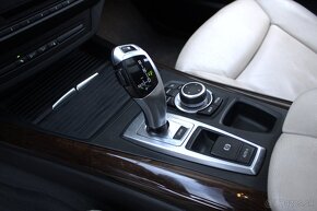 BMW X5 xDrive 40d 225kw Automat AT8 - 16