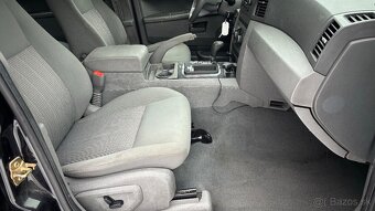 JEEP GRAND CHEROKE 3,0 CRDI Automat 4x4 Laredo - 16