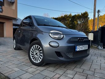 FIAT 500e rok 2022 10 000km 11 138€ bez DPH - 16