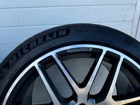 Mercedes GLE R22 AMG 285/40 325/35 R22 Michelin - 16