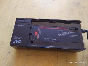 videokamery JVC - 16