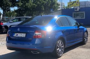 Škoda Octavia Combi 2.0 TDI RS CR DPF - 16