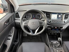 HYUNDAI TUCSON 1.6 GDI SHADOW/ 67 000 KM/ SK AUTO/ 1.MAJITEĽ - 16