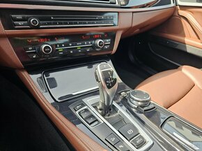 BMW 530 xDrive LCI 2016  / head up  / soft - close - 16