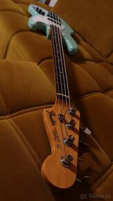 Fender Jazz Bass 62' Reissue Japan - 16