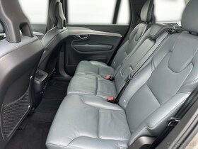 Volvo XC90 B5 AWD Adaptiv. FULL LED KAMERA /rezervované/ - 16