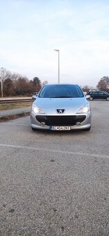 Peugeot 307 1.4 16V - 16