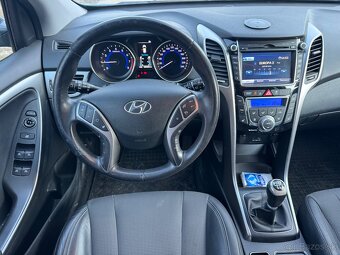 Hyundai i30 1.6gdi 166000km kúpené na SR PLNE POJAZDNÉ - 16