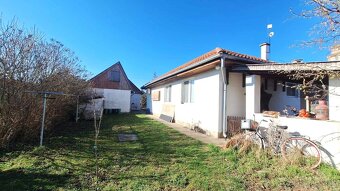 PREDAJ-4 izb.RD typu bungalov s hosťovským domom s garážou - 16