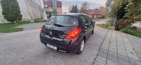 Predám Peugeot 308 1.4 benzin 70kw r.v 2008 - 16