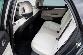 Citroën C4 2.0 HDi Exclusive - TOP STAV - 16