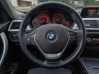 BMW Rad 3 Touring 318d A/T 110kW - 16