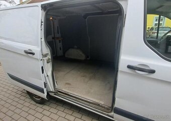 Ford Transit Custom 2,2 TDCI nafta manuál 74 kw - 16