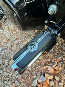 Harley Davidson Softail Slim 1700 - 16