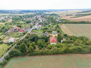 MIKELSSEN - Na predaj kaštieľ na pozemku 18 100 m2 pri Dudin - 16