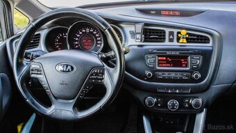 Kia Cee´d SW 1.4 CRDi LX/Silver 66kW - 16