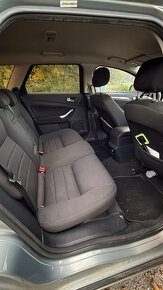 Ford Mondeo combi 2.0 TDCi TITANUIM X, MANUÁL - 16