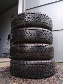 zimné pneumatiky 215/70r17 - 4ks - Lassa - 8mm - 16