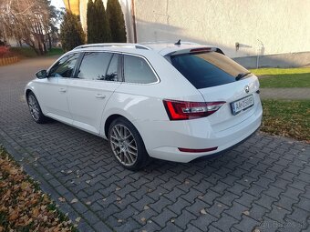 Predám 4x4 Škoda Superb 3 combi ročník 2016 DSG - 16