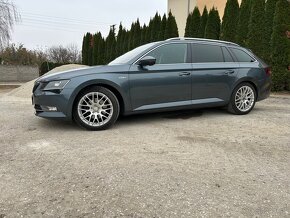 Škoda superb 3 L&K 110kW DSG Panoráma. - 16