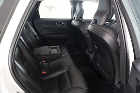 Volvo XC60 4X4  A/T - 16