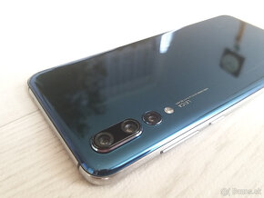 Huawei P20 Pro 6/128 GB Midnight Blue - 16