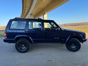 Jeep Cherokee XJ 2001 2.5Td - 16