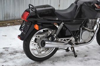 Honda XBR 500 - 16