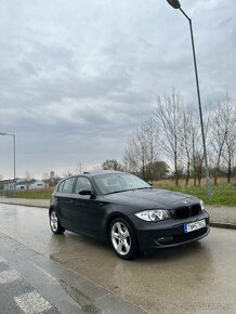 BMW 118D - 16