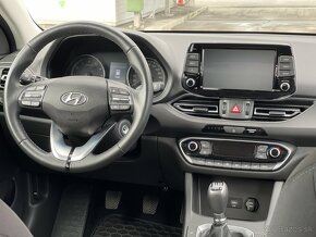 Hyundai i30 - 16